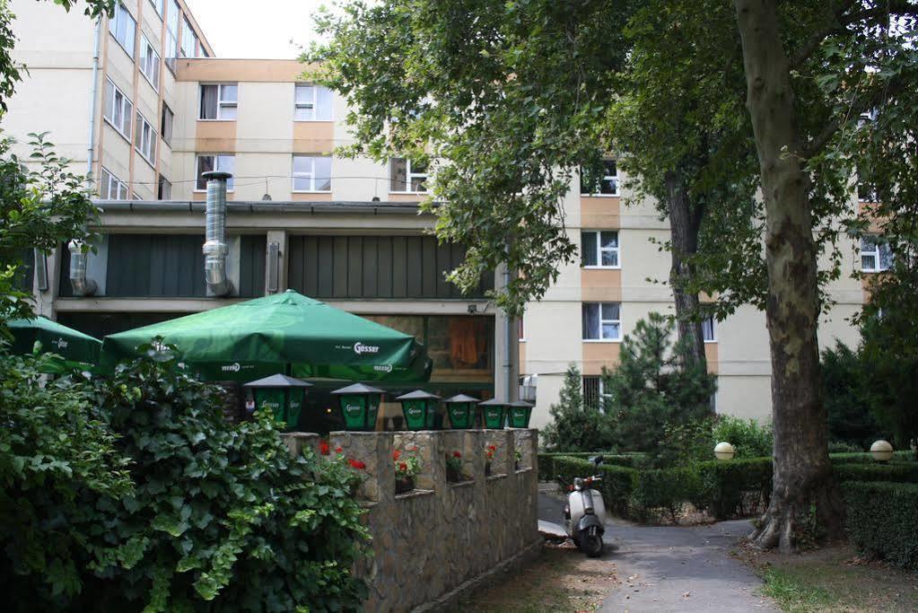 Hostel Flandria Budapest Exterior photo